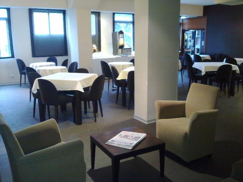 Hotel Universal Santiago de Compostela Restaurant photo