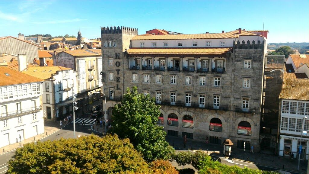 Hotel Universal Santiago de Compostela Exterior photo